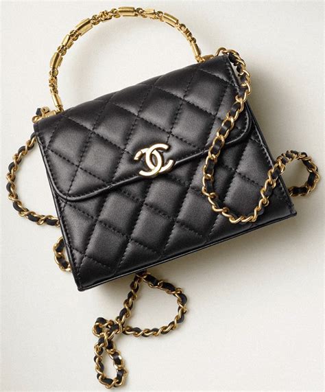 chanel purse chain strap|chanel clutch with chain 2023.